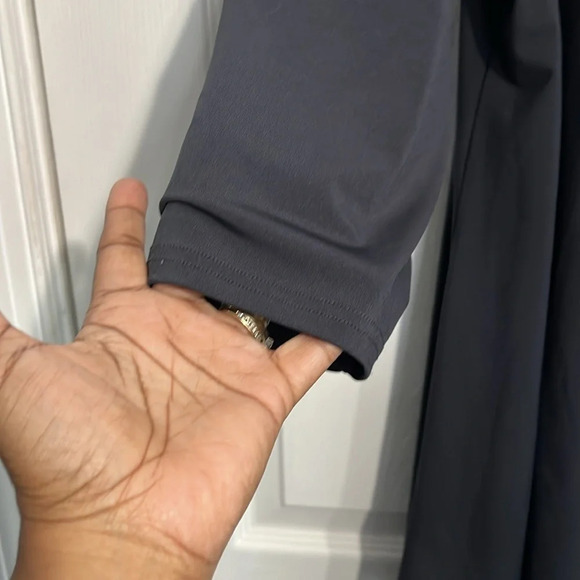 T Tahari women’s gray tunic - XL - PTP 23” (label removed) - Picture 3 of 6